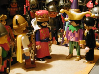 182-Der Hofnarr sollte.jpg (188.71 KiB) 1986 mal betrachtet 182-Der Hofnarr sollte.jpg