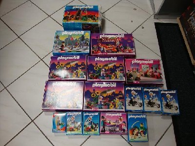 Mega 002.jpg