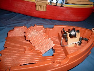 r11.jpg (106.32 KiB) 1033 mal betrachtet Ha, Auf wiedersehen, wir segeln auf Feld 6!<br />Na mal sehen, was heute Abend so geschieht!<br />Ach, nur so zur Info, das kreuzlame Bott da, symbolisiert Das team pl und LY