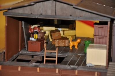 Blacksmith VI.JPG (136.48 KiB) 4019 mal betrachtet Noch ein schönes Detail von der Schmiede...