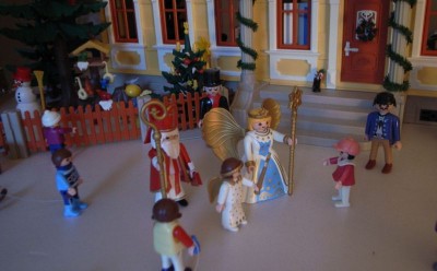 Haus1.jpg (77.51 KiB) 910 mal betrachtet Das Christkind ist auch schon da