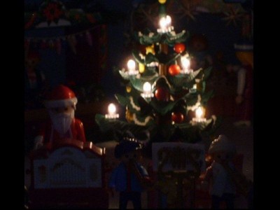 Tannenbaum.jpg (85.12 KiB) 903 mal betrachtet Frohe Weihnachten!