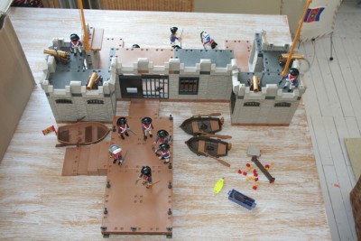 img_4749_rezised.jpg (216.14 KiB) 1985 mal betrachtet Esszimmertisch reicht nicht!