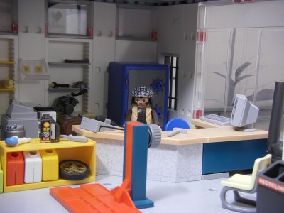 71164 titus im laden (Kopie).JPG (96.61 KiB) 1673 mal betrachtet 71164 titus im laden (Kopie).JPG