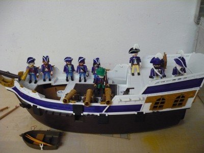 Playmo Schiff 018.jpg (211.99 KiB) 3602 mal betrachtet Playmo Schiff 018.jpg