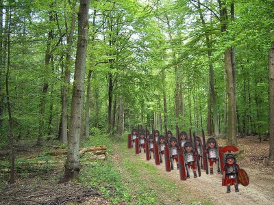 Römer Abteilung.jpg (213.7 KiB) 894 mal betrachtet Römer Abteilung.jpg