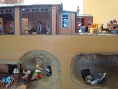 Mantel 015.1.jpg