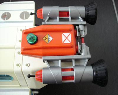 Shuttle1_Triebwerk.JPG