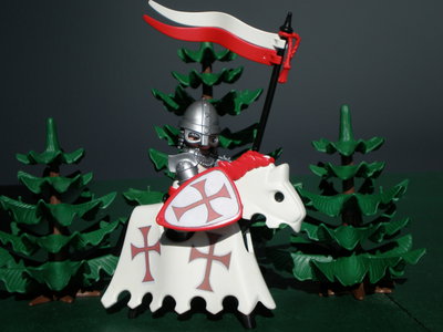 Kreuzritter Malteser (1).JPG