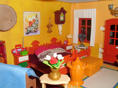 DSCI0217.JPG (186.66 KiB) 1330 mal betrachtet Selbstverständlich habe ich mal das Bett erweitert, damit Mrs. Claus auch Platz hat.