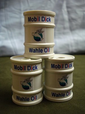 Oil-Fässer.JPG