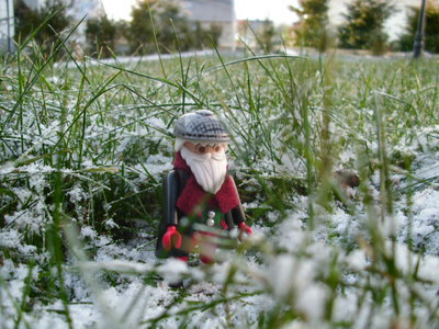 DSCI0529.JPG (189.69 KiB) 1328 mal betrachtet Ei kleiner Spaziergan durch die Winterlandschaft.
