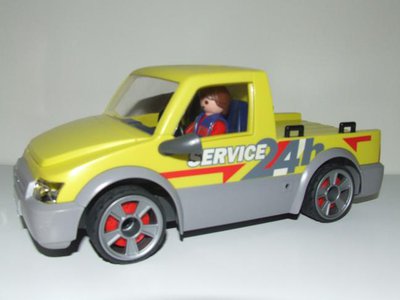 truck pimped1.JPG