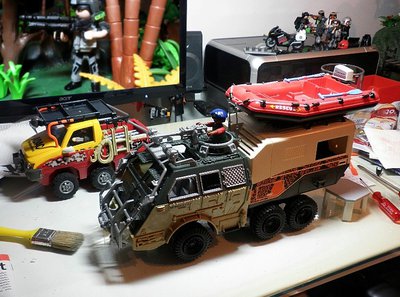 Mannschaftstransporter1.jpg (186.51 KiB) 995 mal betrachtet Mannschaftstransporter1.jpg