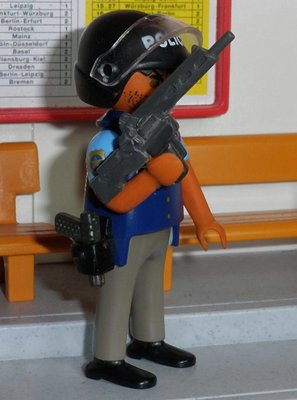 Police17.jpg