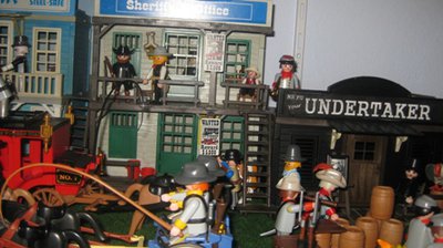 Sheriff und Undertaker.JPG
