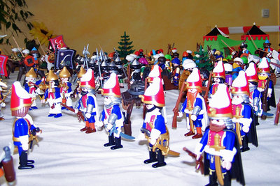 mantel.2012.20.jpg