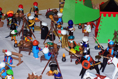 mantel.2012.29.jpg