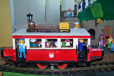mantel.2012.54.jpg