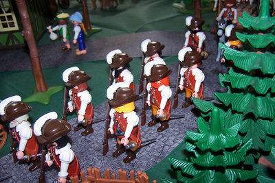 mantel.2012.82.jpg