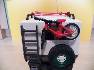 PlaymobilFahrradhalterung (5).jpg (116.32 KiB) 2226 mal betrachtet am Heck angebracht