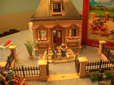 Playmobil July 2012 020.jpg