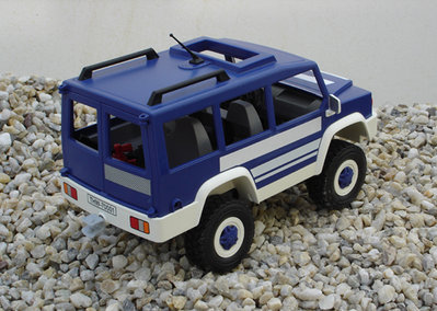 2_Jeep.JPG