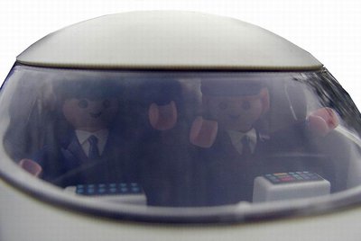 15 Cockpit.jpg