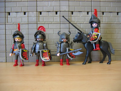 069 Klan des Roten Adlers 1.JPG