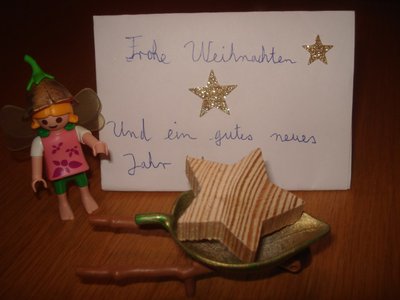 2012 Fidel86.jpg (86.47 KiB) 7368 mal betrachtet Kompletter Inhalt der Überraschung!