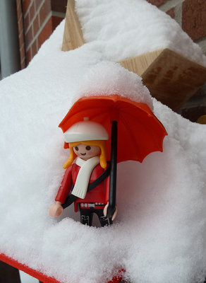Playmo-family_im_Schnee2.jpg