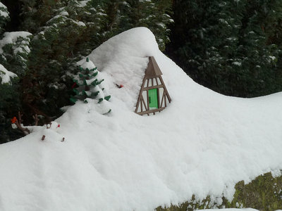 Huette_im_Schnee2.jpg