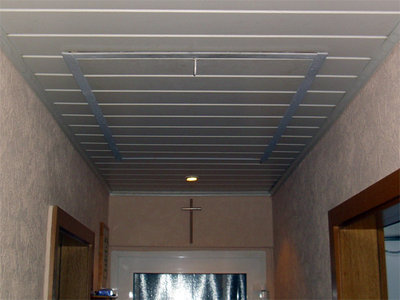 hnz-1.jpg (96.26 KiB) 2238 mal betrachtet Versteckt hinter dieser unscheinbaren Klappe...