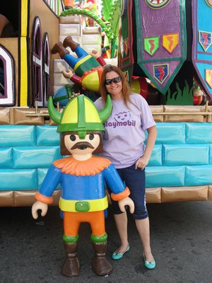 66171_10151418068457768_120683406_n.jpg (163.15 KiB) 1378 mal betrachtet 66171_10151418068457768_120683406_n.jpg