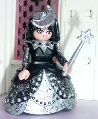 Sternflammende Königin.JPG (308.5 KiB) 1095 mal betrachtet Sternflammende Königin.JPG