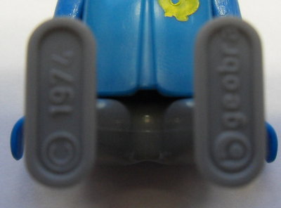 Postbote Füße klein.jpg (76 KiB) 1258 mal betrachtet Postbote Füße klein.jpg