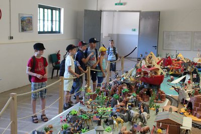 Viele Kinder.JPG