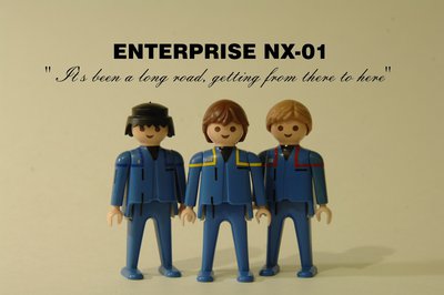 NX 01 Crew1.jpg (143.98 KiB) 2271 mal betrachtet NX 01 Crew1.jpg