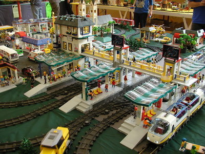 02 Bahnhof03.JPG (388.87 KiB) 2004 mal betrachtet 02 Bahnhof03.JPG
