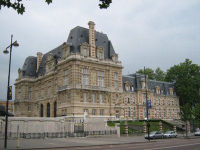 city-hall-versailles.jpg