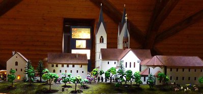 Kirche 2.JPG