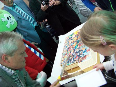 playmobil Geburtstag Speyer Elise Tortenausgabe.JPG
