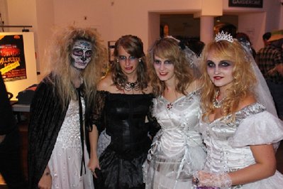 Elise Halloween-Party.jpg