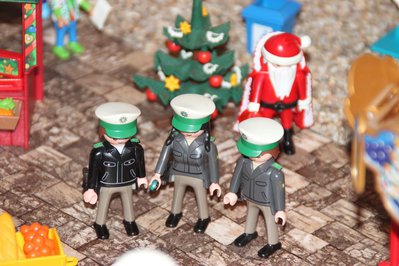 Streife auf Weihnachtsmarkt.JPG