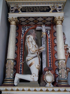 Mittelteil_Epitaph_Ottheinrich_von_Venningen.JPG