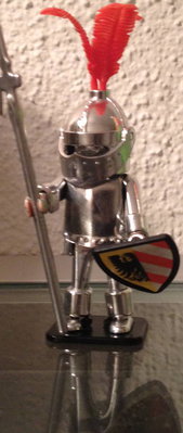 rüstung.jpg (39.22 KiB) 1698 mal betrachtet rüstung.jpg