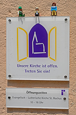 18 Öffnungszeiten Kirche.jpg