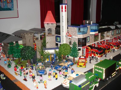 190 Feuerwehr .jpg (198.32 KiB) 1904 mal betrachtet 190 Feuerwehr .jpg