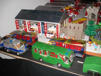 189 Feuerwehr .jpg (197.79 KiB) 2118 mal betrachtet 189 Feuerwehr .jpg