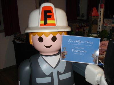 187 Feuerwehr .jpg (183.48 KiB) 1630 mal betrachtet 187 Feuerwehr .jpg